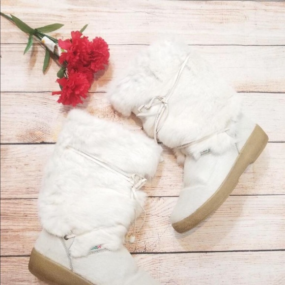 Pajar Shoes - PAJAR GOAT FUR BOOTS❤️❤️